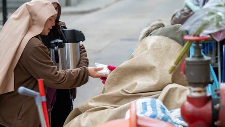 Sisters Poor of Jesus Christ bring love to troubled streets