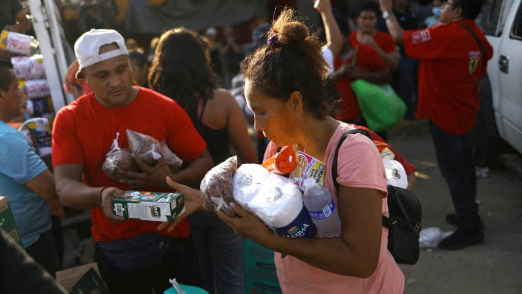 Caritas establece un ‘puente humanitario’ para llevar ayuda a los damnificados en Acapulco