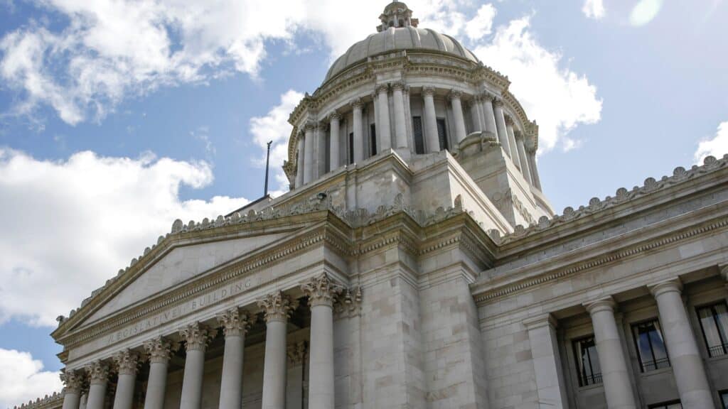 Washington state bill requiring clergy to report child abuse fails for second year