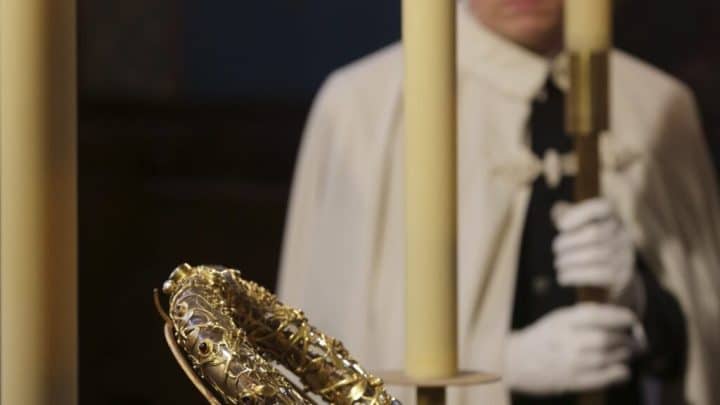Next to it ‘I feel I’m not alone,’ says guardian of Jesus’ crown of thorns in Paris